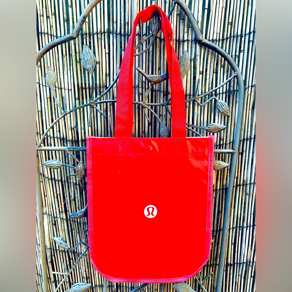 lululemon athletica Vibrant Red Tote NWOT